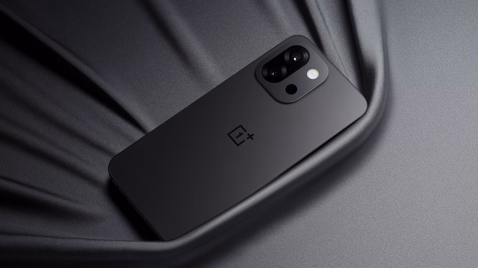 OnePlus 13T Leak Reveals Pixel-Inspired Camera Design and Flagship Specs