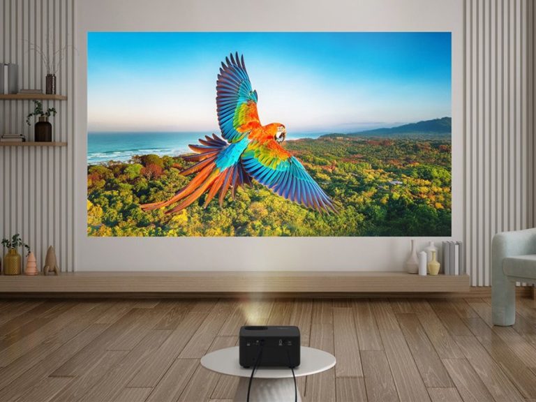 Cheaper Optoma projector now available to pre-order in the US