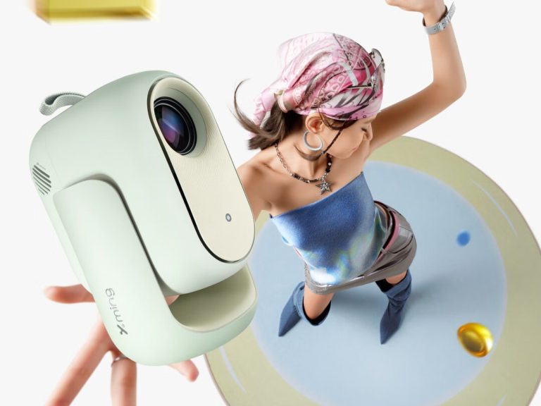 Xming Q6 projector with ambient lighting in a modern home setup.